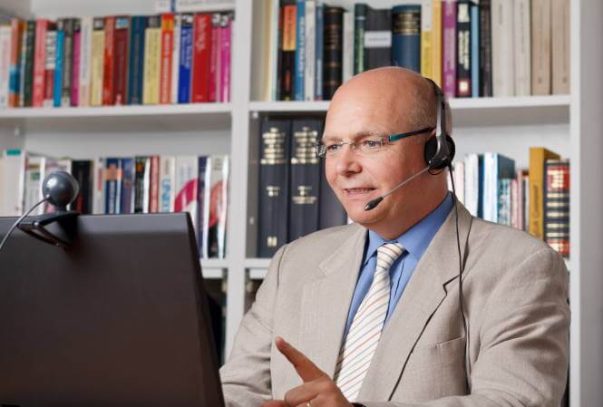 Absolviere eine anerkannte Online-Ausbildung zum E-Trainer
